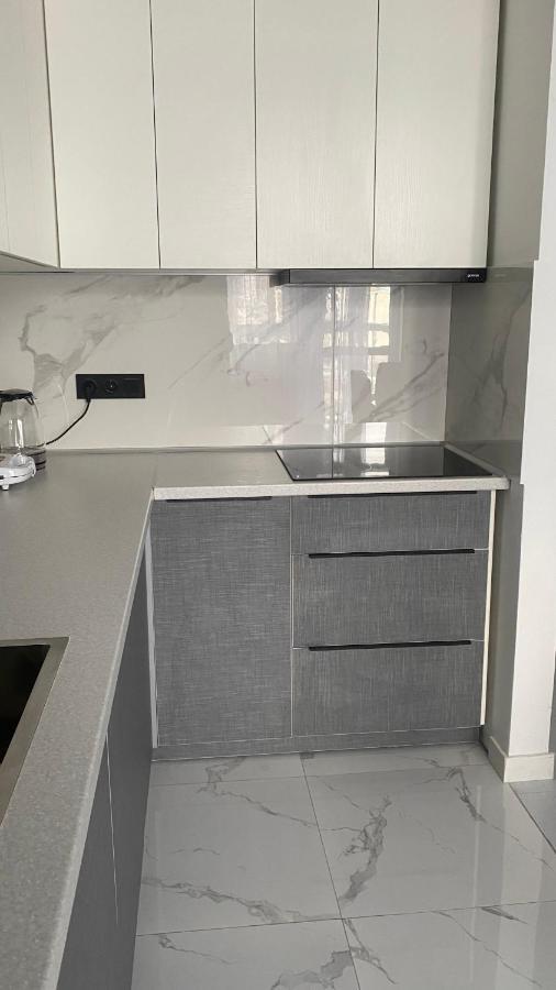 Heaven Apartment Mountain View Almaty Luaran gambar