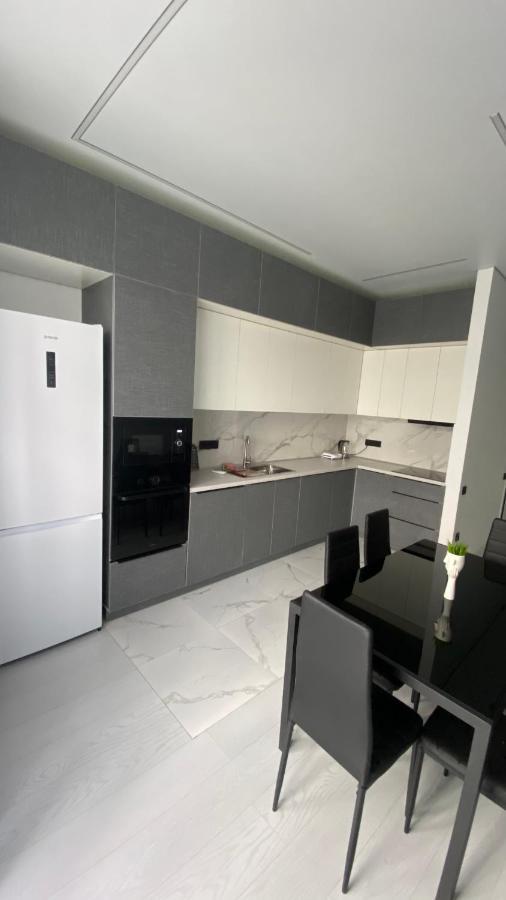 Heaven Apartment Mountain View Almaty Luaran gambar